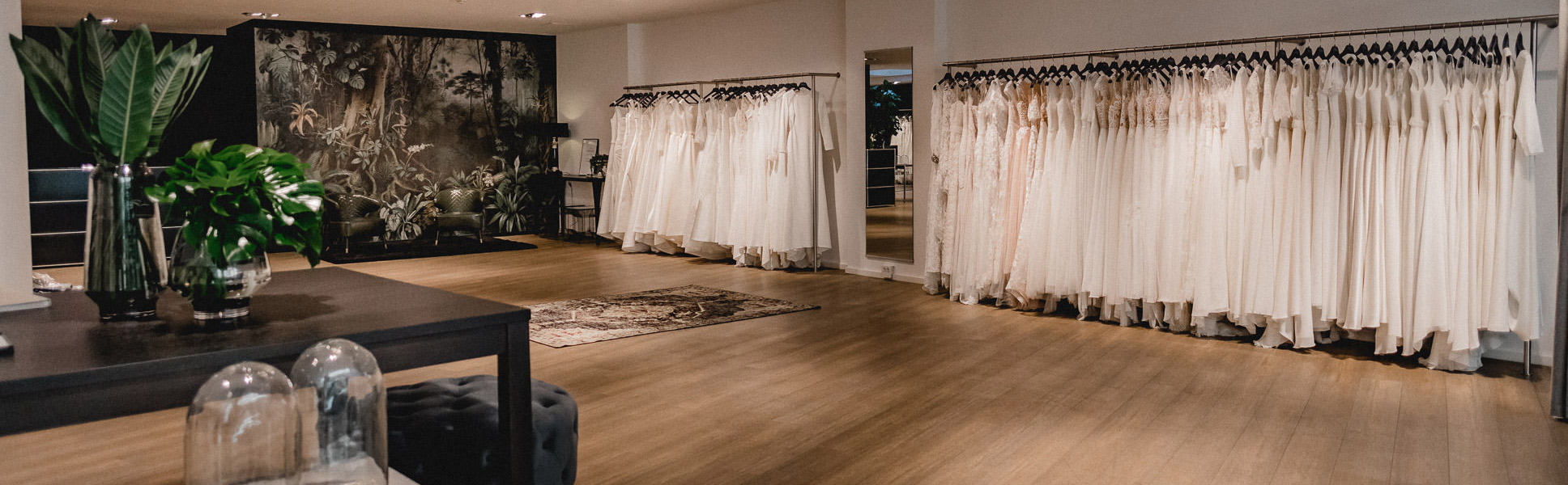 White and Night - Das Fachgeschäft für Brautkleider & Brautmode in Hannover