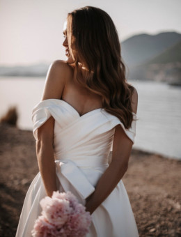 Brautkleider & Brautmode von Milla Nova