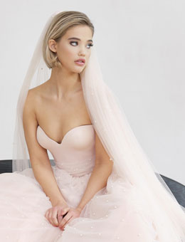 Brautkleider Accessoires von Poirier